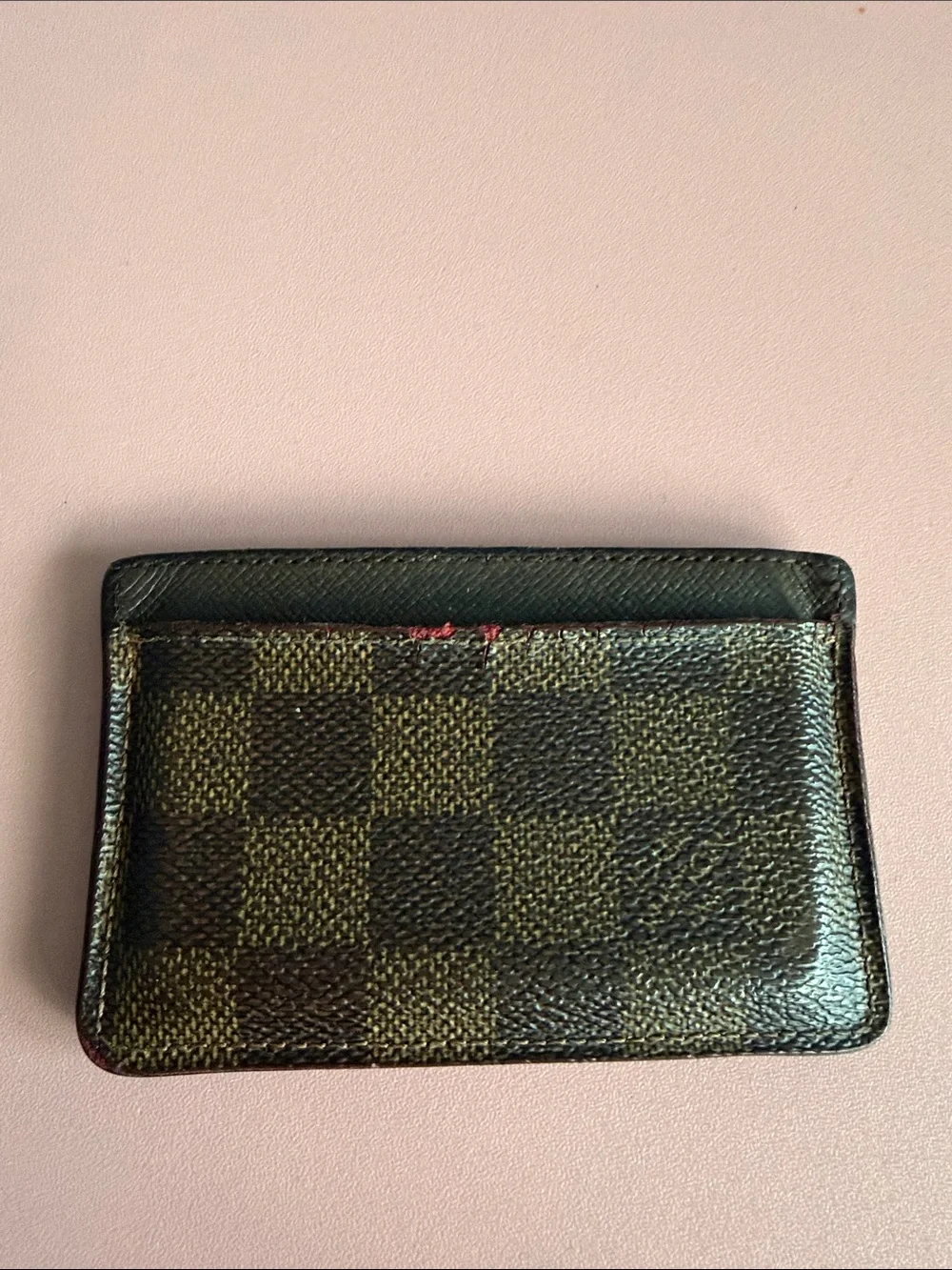 Louis Vuitton compact louis